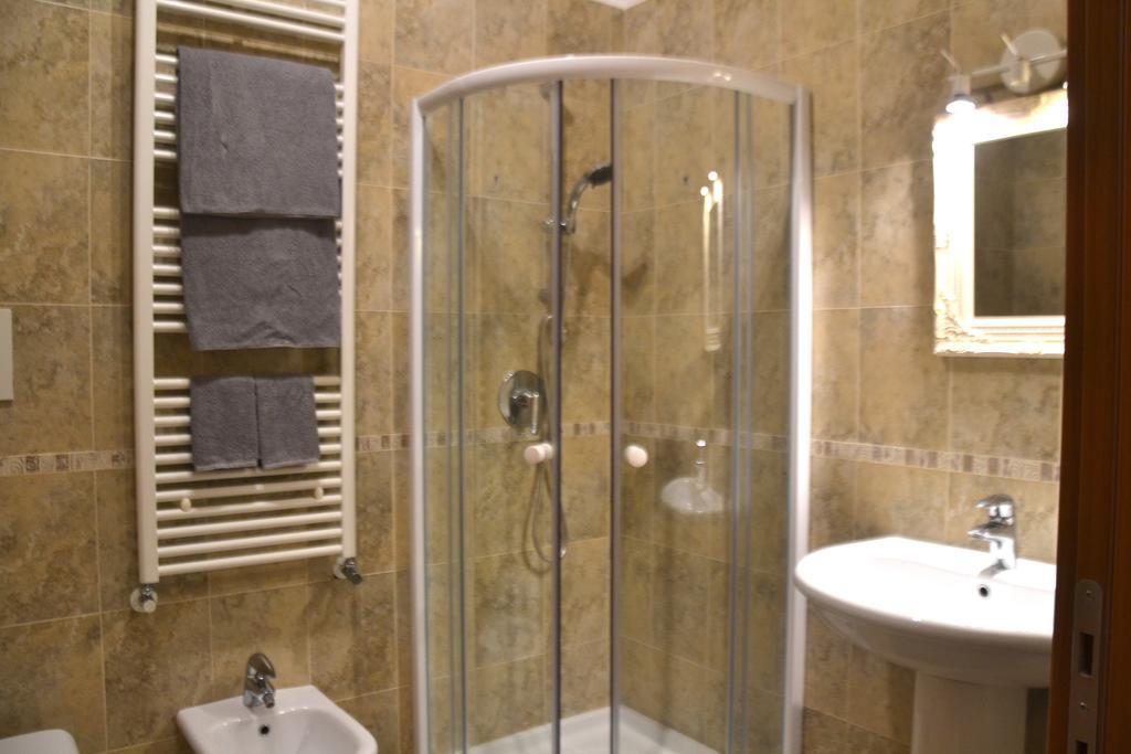 Hotel Residenze Principe Amedeo Bari Zewnętrze zdjęcie